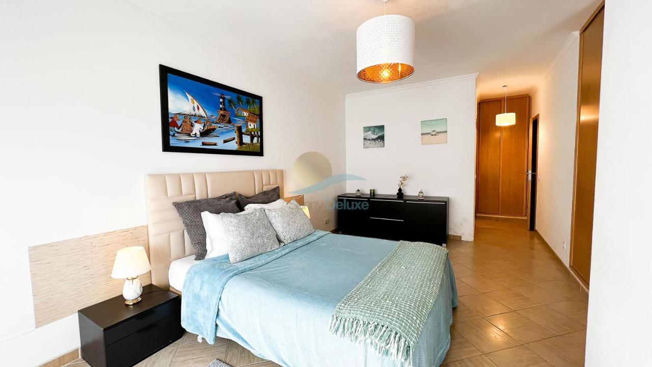 Oura Lancemar By Sunny Deluxe Apartment อัลบูเฟรา ภายนอก รูปภาพ